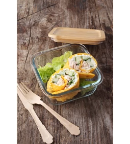 Csirkés omlett „tortillatekercs”